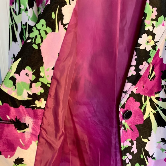 Beautiful & Colourful lined blazer - Picture 4 of 7